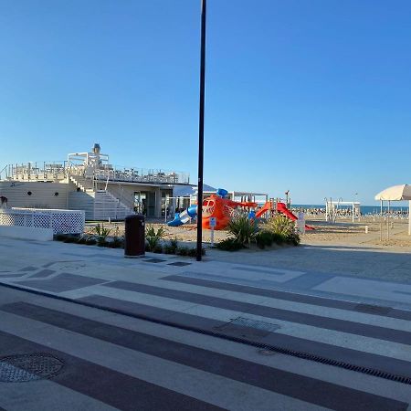Casa Vicino Al Mare Villa Rimini Eksteriør billede